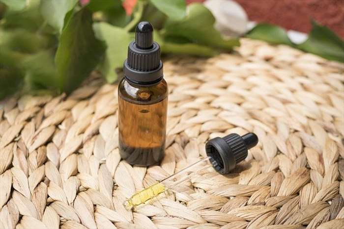 Pourquoi utiliser l’huile de CBD bio pour les massages ?